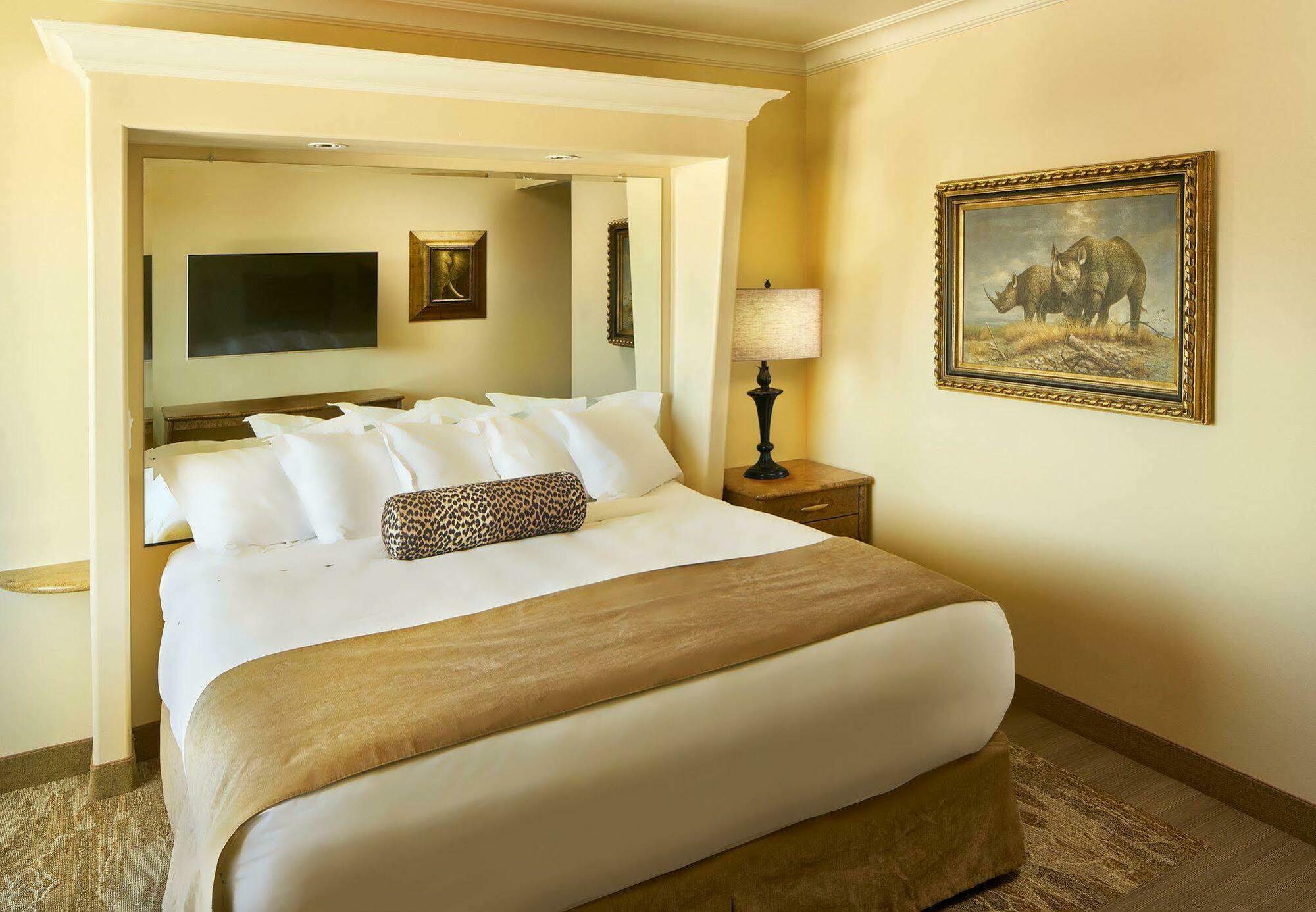 Hotel The Davenport Tower, Autograph Collection 4*