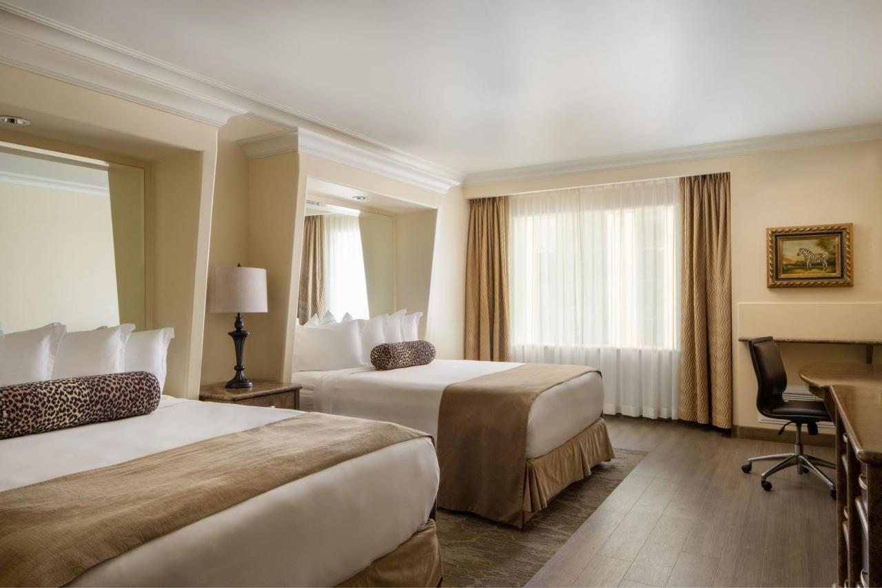 The Davenport Tower, Autograph Collection Hotel